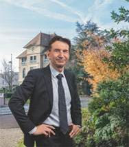 Une image contenant personne, plein air, ciel, arbre
Le contenu généré par l’IA peut être incorrect.